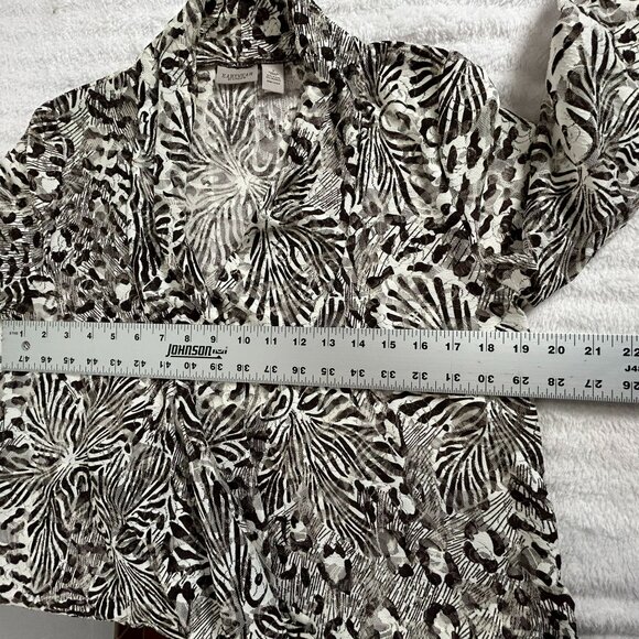 Easywear By Chico's Women's Animal Print 3/4 Sleeve Open Front Cardigan Gray 1 - Picture 6 of 7
